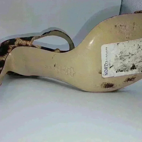 Will Fancy Leopard print High Heels - Picture 2 of 8